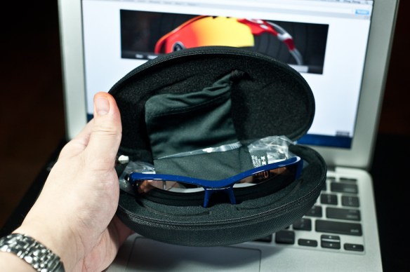 Oakley FLAK JACKET® XLJ SKU# 03-903 Color: Polished Navy/VR28 Black Iridium