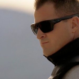 as seen on george eads CSI