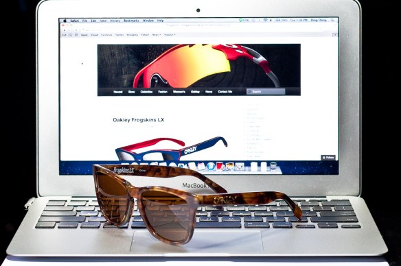 FROGSKINS® LX SKU# OO2043-06 Color: Dark Brown Tortoise/Dark Bronze