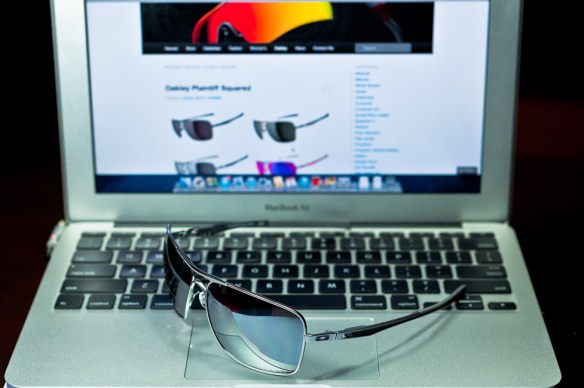 SGD$300 POLARIZED PLAINTIFF™ SQUARED SKU# OO4063-09 Color: Lead/Black Iridium Polarized