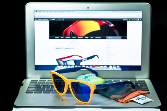 LIMITED EDITION FROGSKINS® AQUATIQUE COLLECTION SKU# 24-362   Color: Drop Off/Blue Iridium
