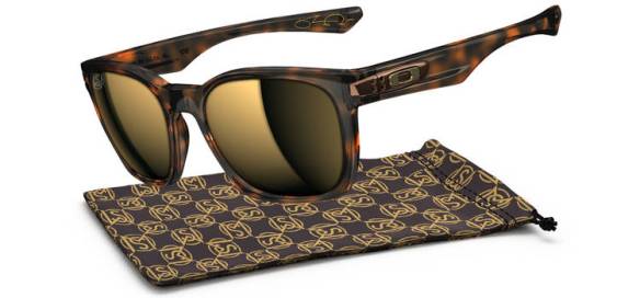 SHAUN WHITE SIGNATURE SERIES POLARIZED GARAGE ROCK™ SKU# OO9175-19 Color: Brown Tortoise/24K Polarized