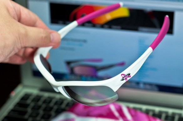 COMMIT® SQ BREAST CANCER AWARENESS EDITION SKU# 24-176 Color: Polished White/G20 Black Iridium