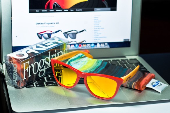 LIMITED EDITION FROGSKINS® AQUATIQUE COLLECTION SKU# 24-359 Color: Hotspot/Fire Iridium